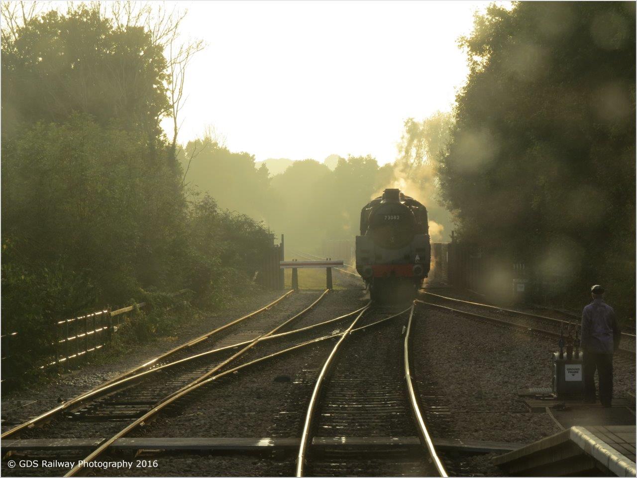 73082 Camelot running round the last train of the day