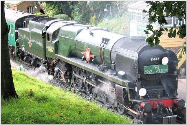 Bulleid Merchant Navy 35005 Canadian Pacific